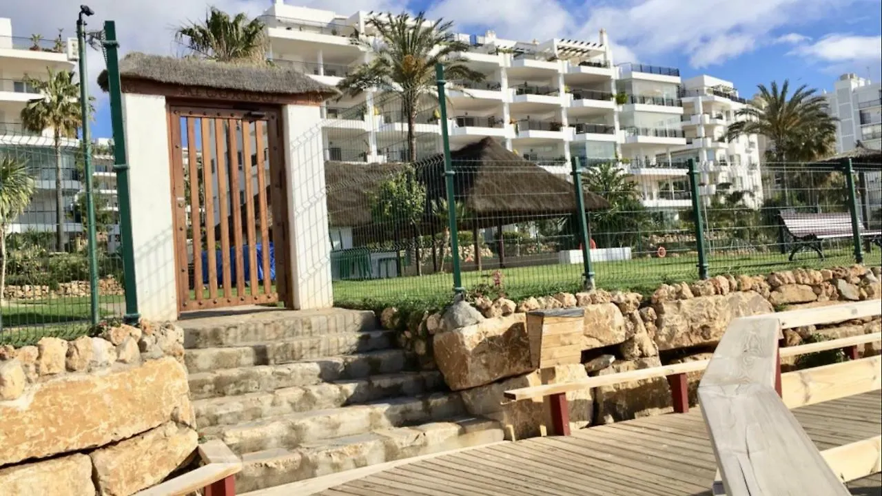 Mi Capricho A16 Beachfront Apartment Sitio de Calahonda Spain